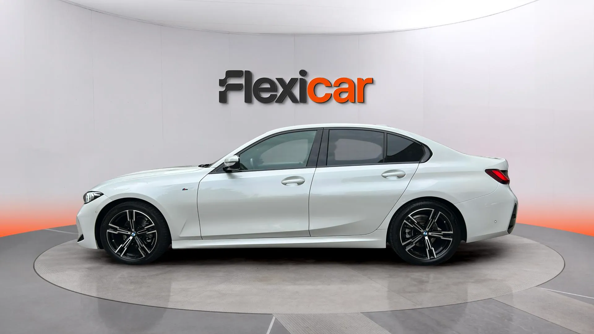 BMW Serie 3 318d - foto 7