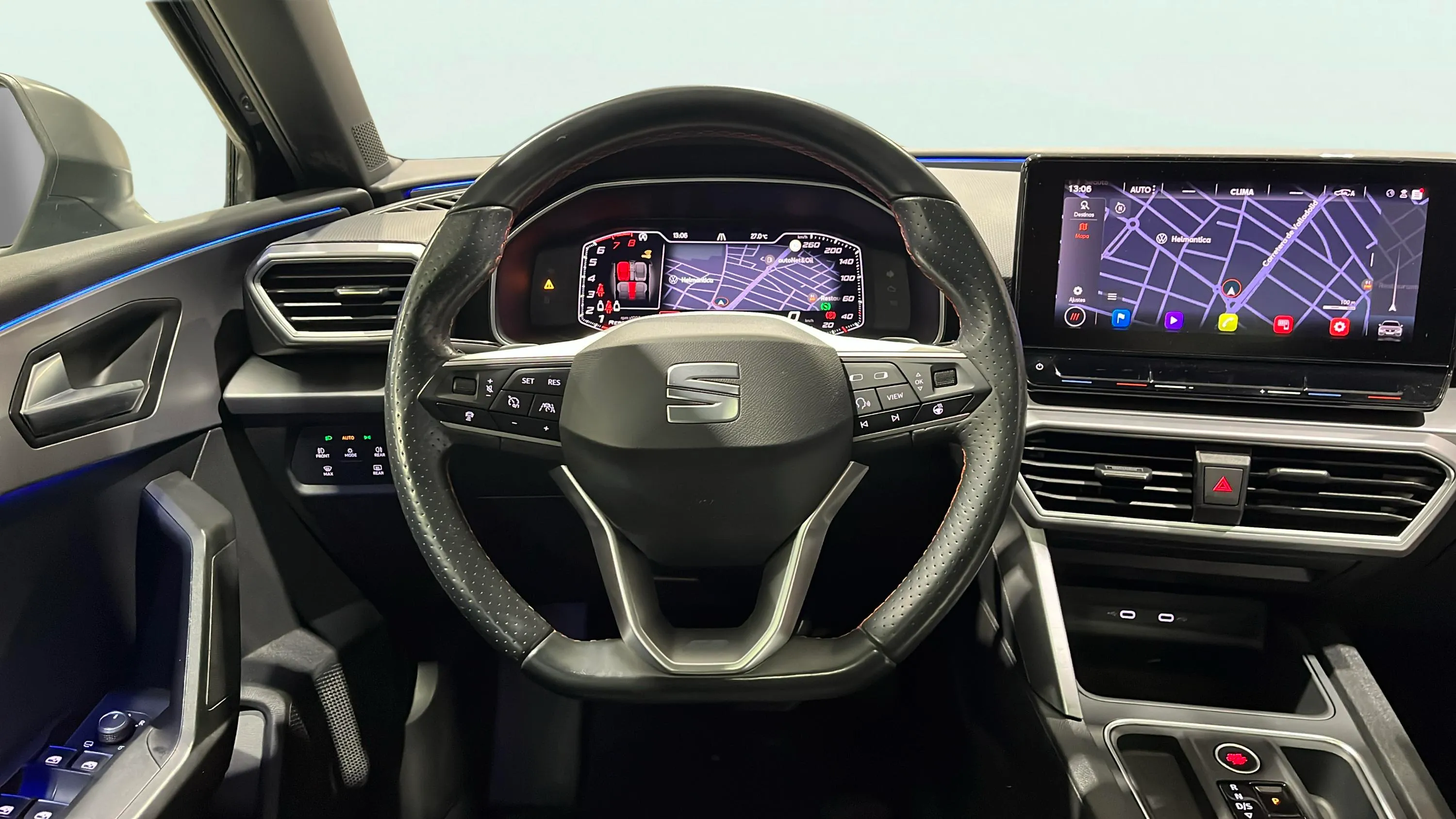 SEAT León 1.5 eTSI DSG-7 FR - foto 27