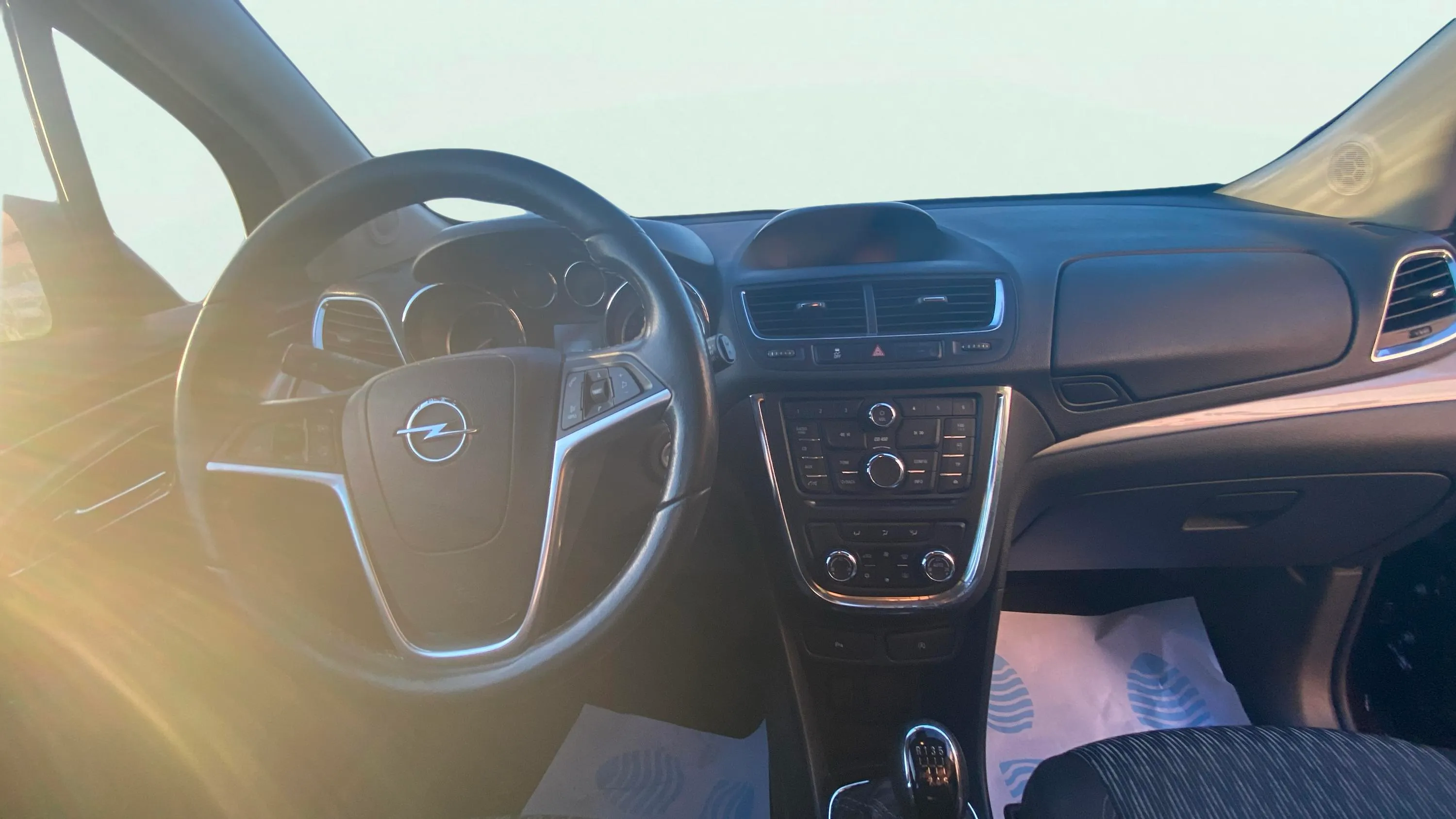 Opel Mokka 1.6 CDTi 4x2 Selective - foto 9