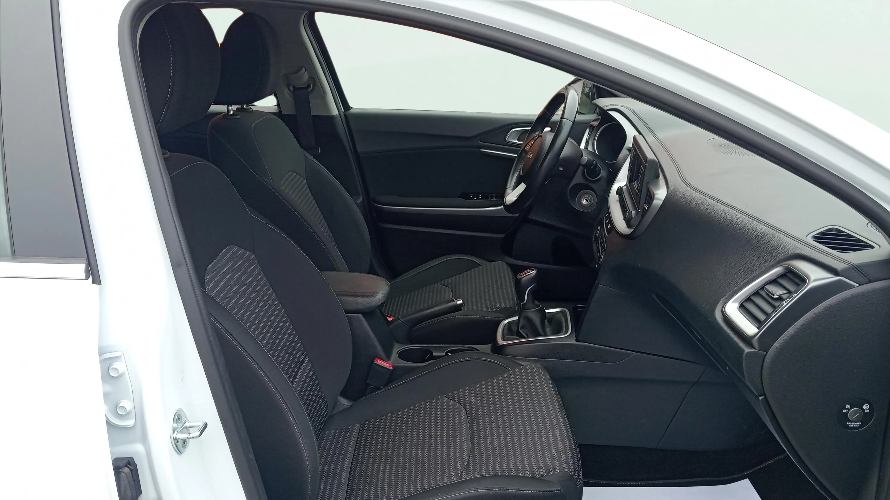 Kia XCeed 1.0 T-GDi Concept - foto 9