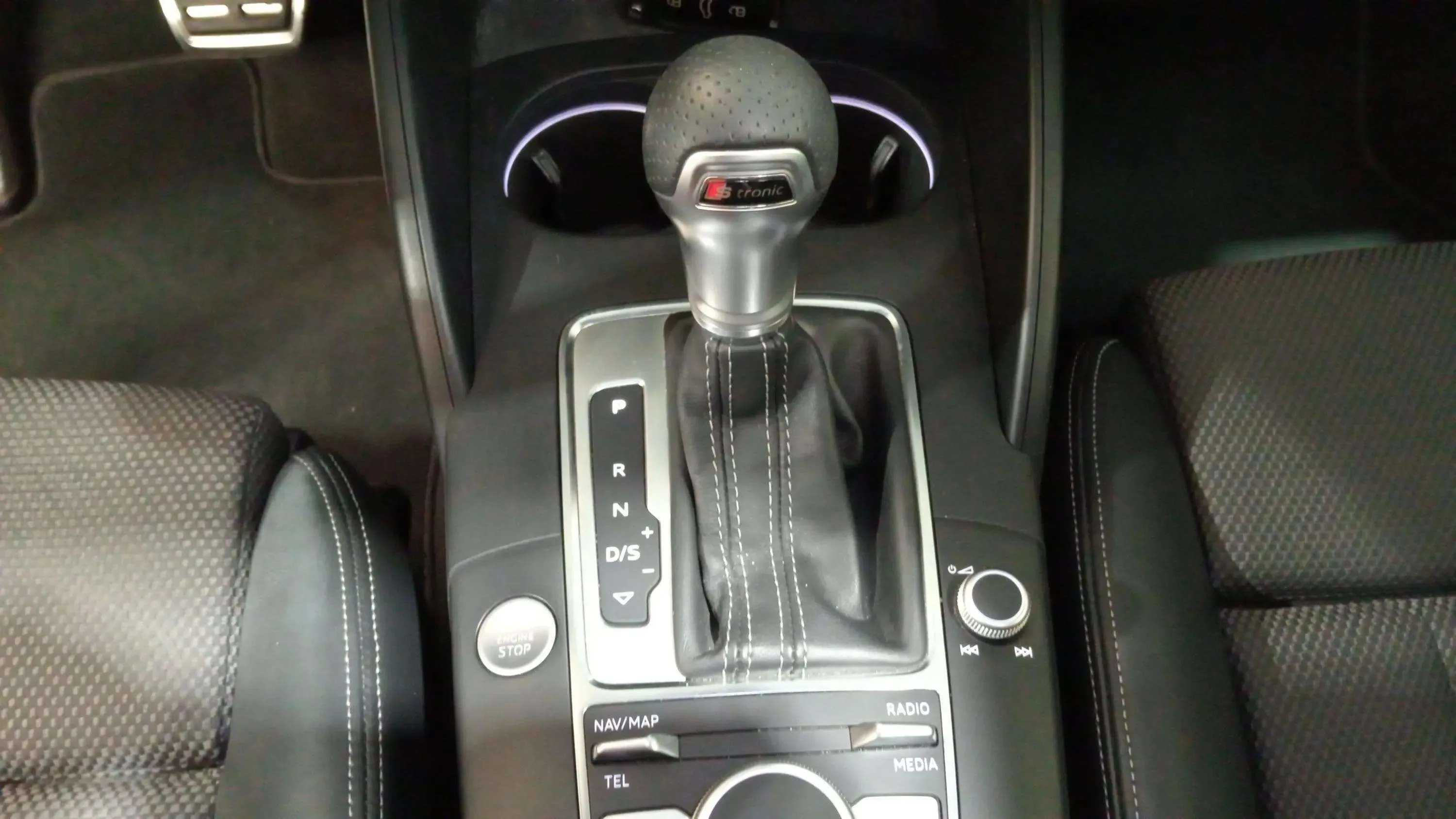 Audi A3 S line 35 TFSI S tronic Sportback - foto 16