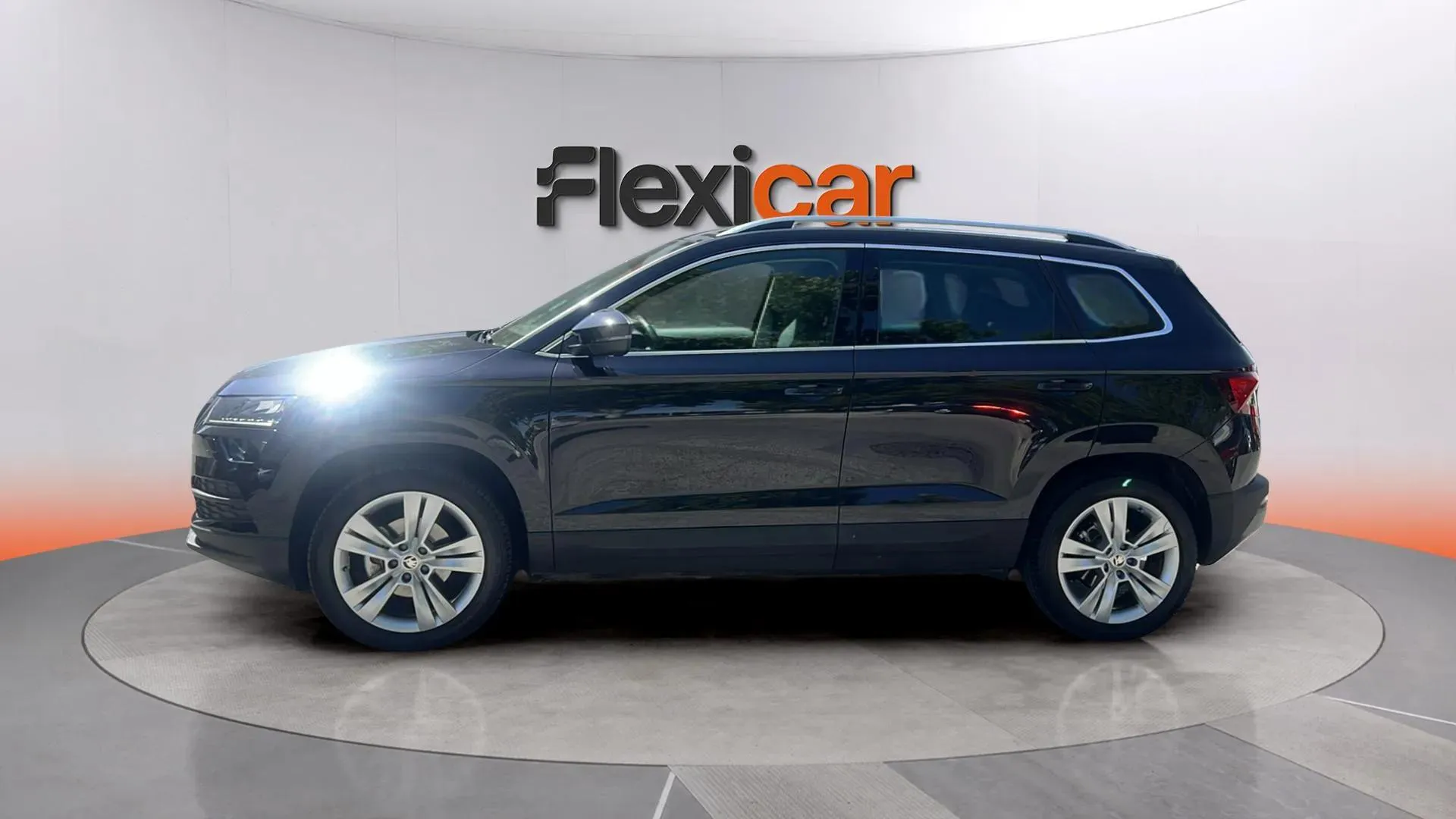 Škoda Karoq 1.5 TSI DSG ACT Ambition - foto 4