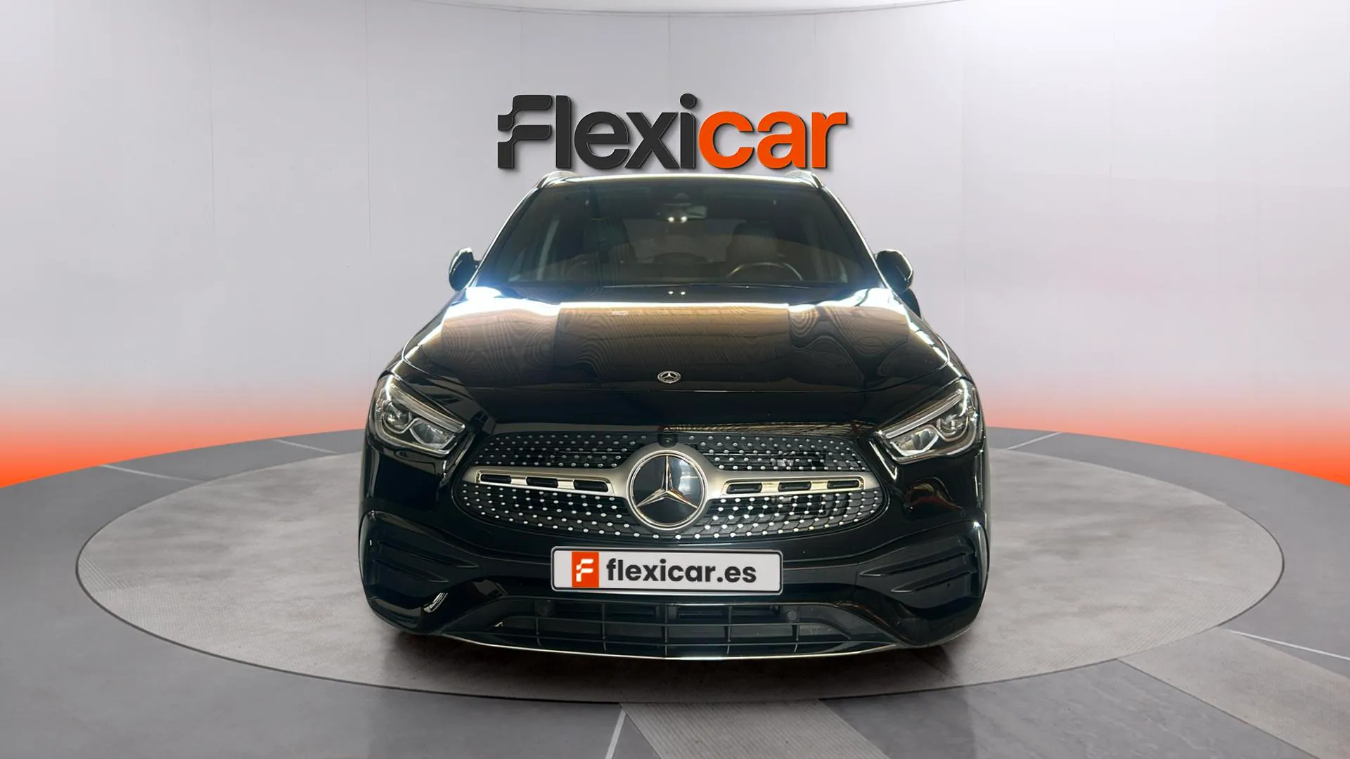 Mercedes-Benz GLA 200 D - foto 2