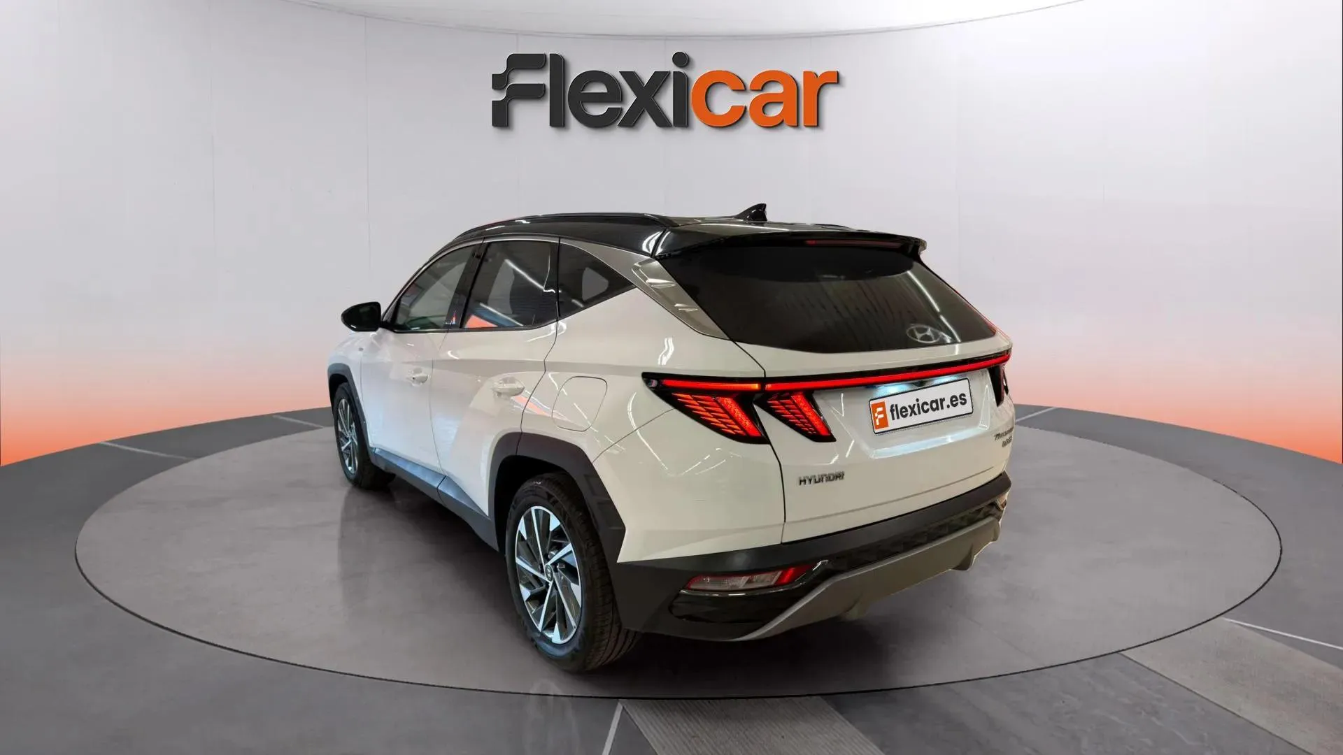 Hyundai Tucson 1.6 CRDi 48V Maxx DCT - foto 5