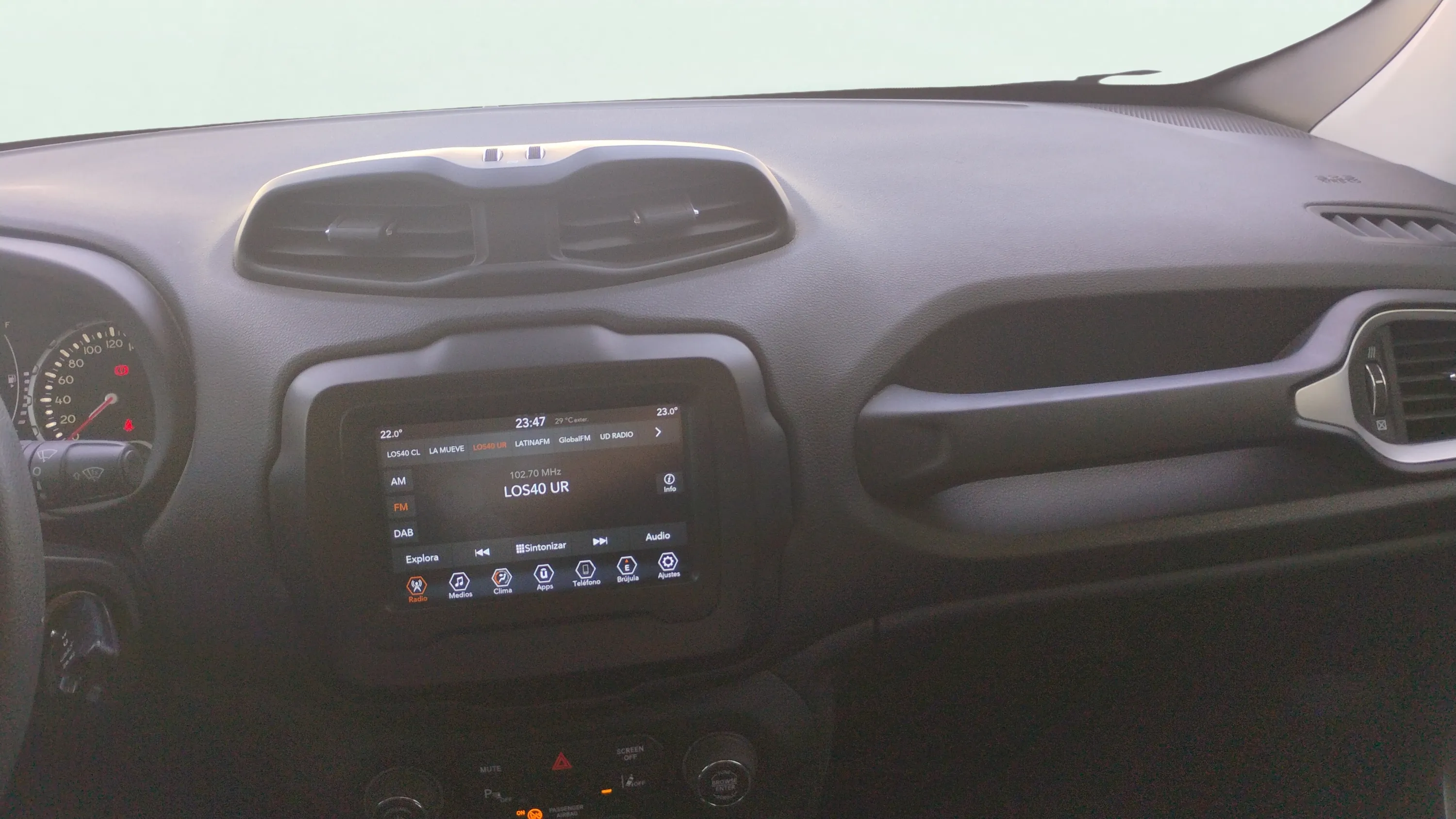 Jeep Renegade 80 Aniversario 1.0G 4x2 - foto 7