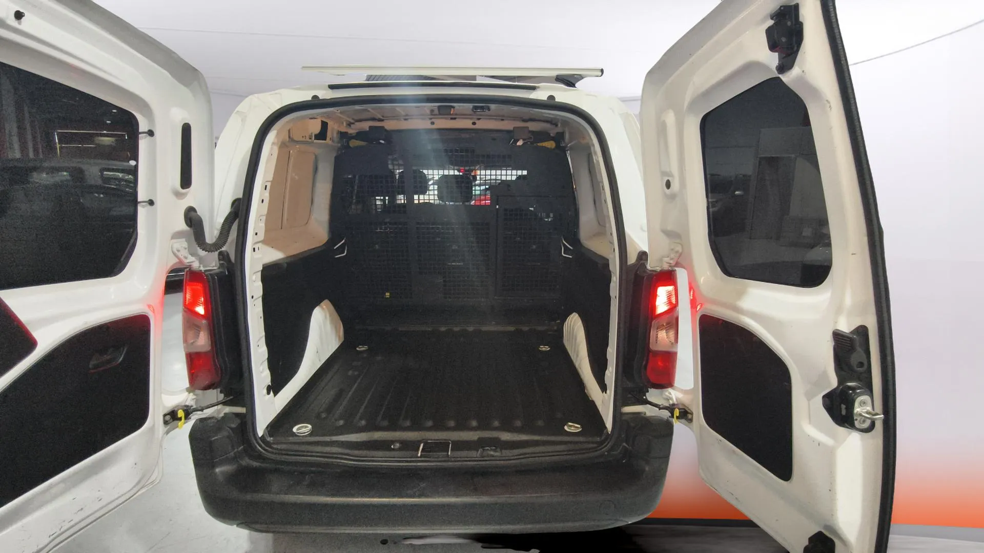 Citroën Berlingo Doble Cab Talla XL BlueHDi 100 - foto 15