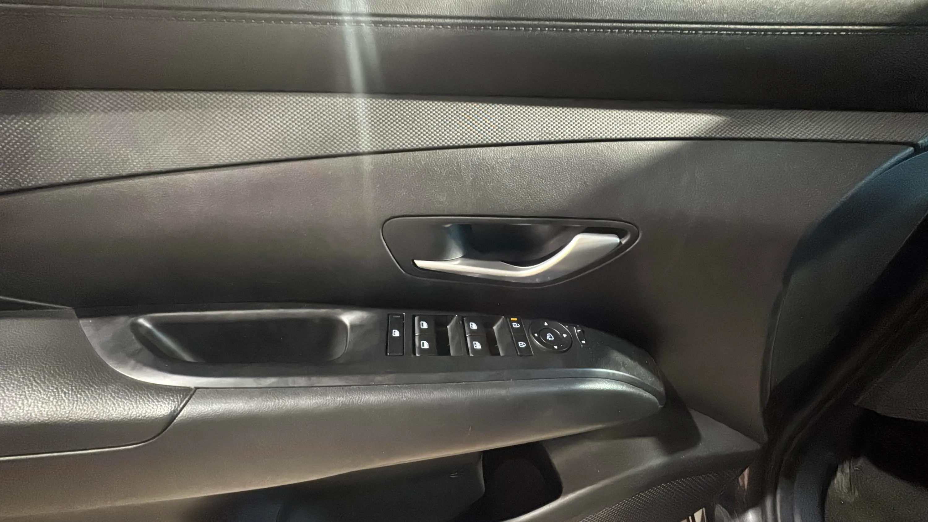 Hyundai Tucson 1.6 T-GDi HEV Tecno Sky - foto 27