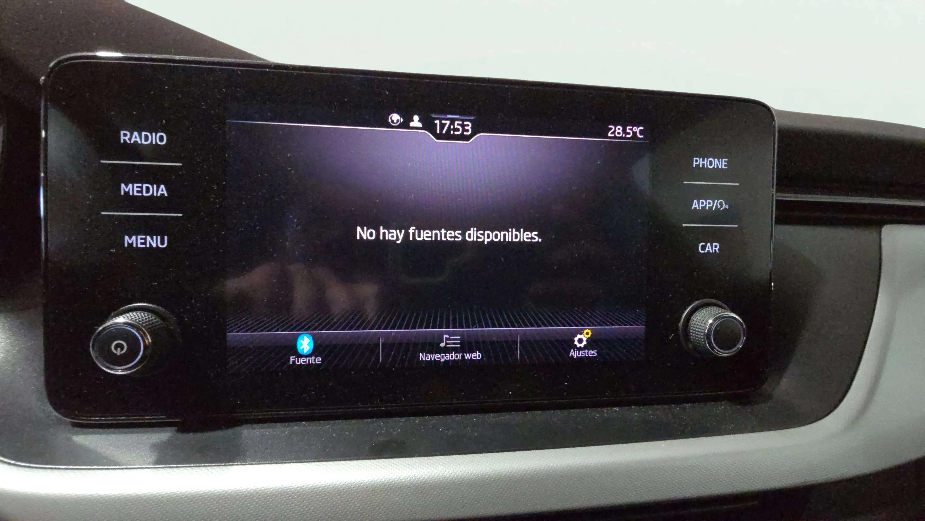 Škoda Scala 1.0 TSI Ambition - foto 19