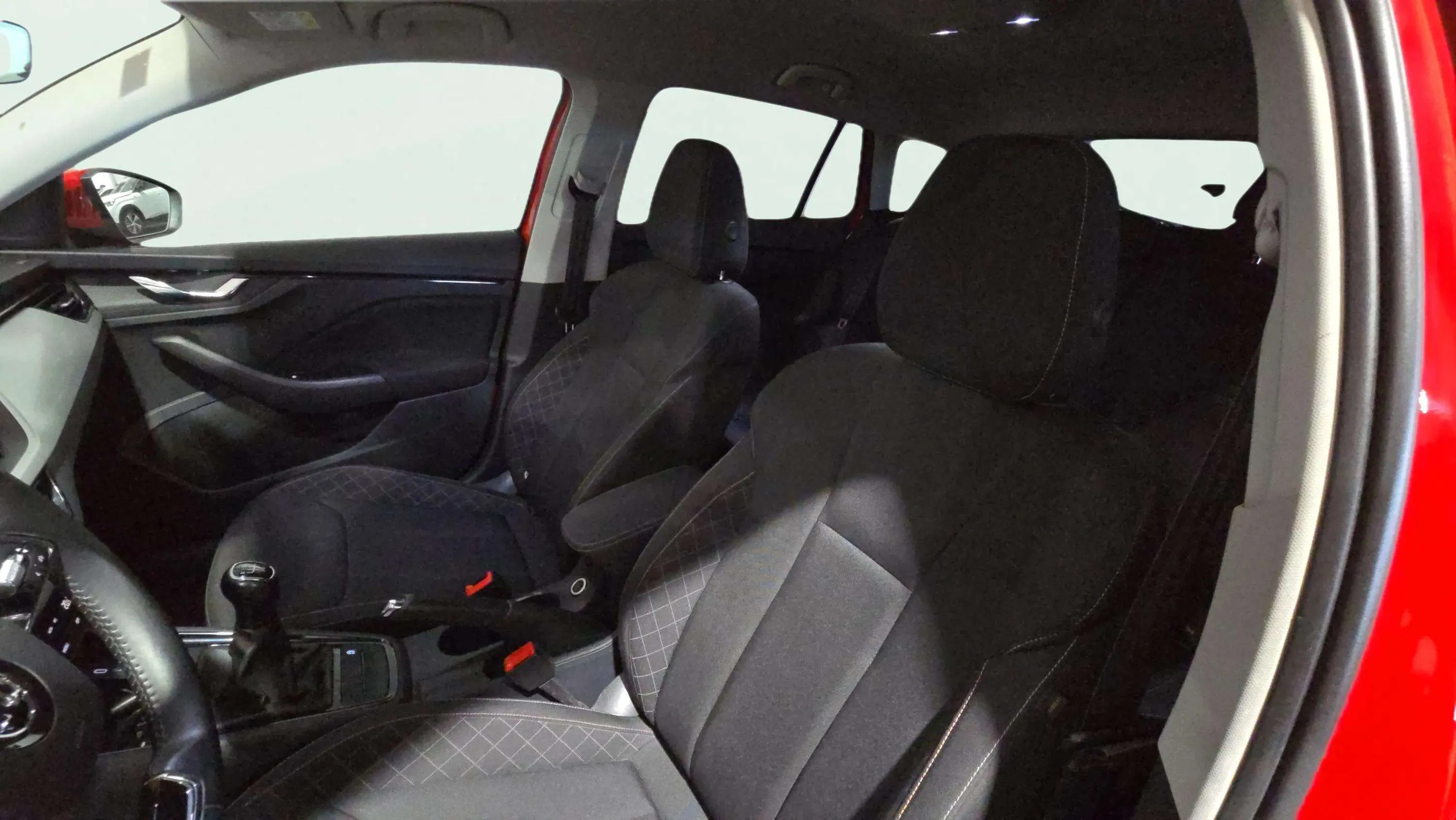 Škoda Scala 1.0 TSI Ambition - foto 23