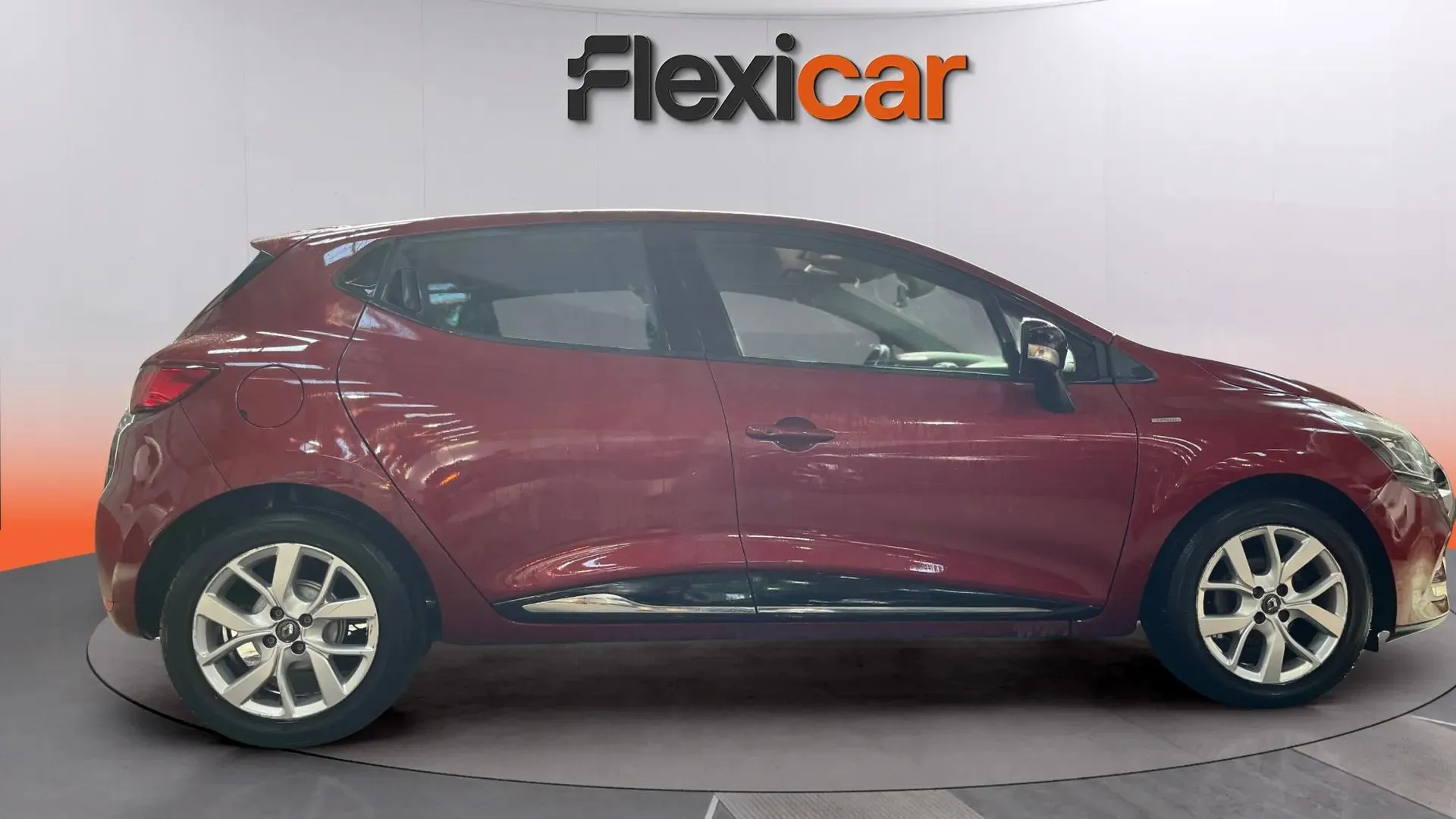 Renault Clio Intens TCe - foto 8