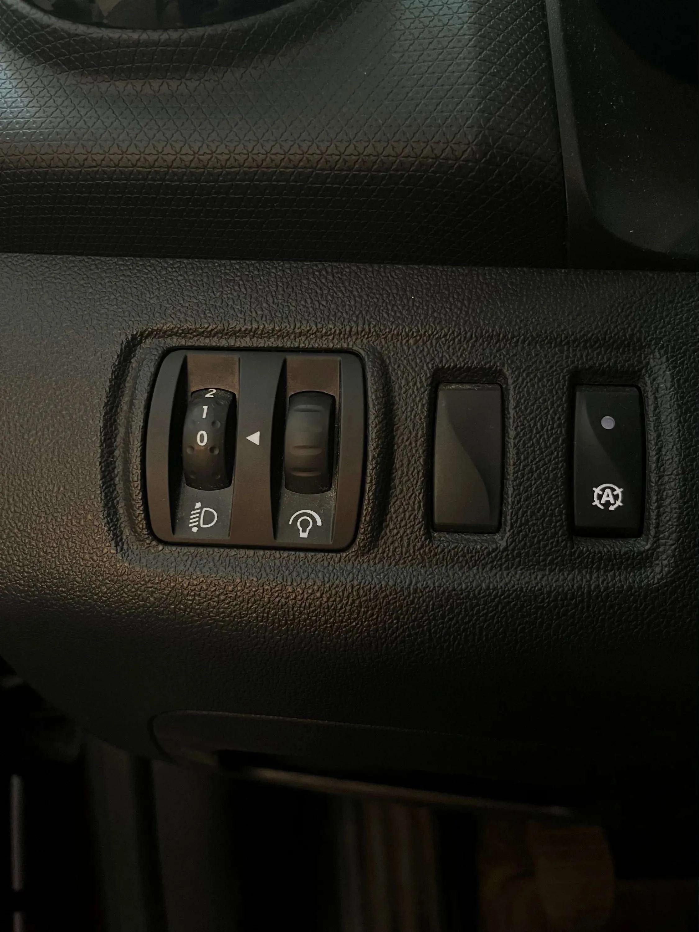 Renault Clio Intens TCe - foto 9