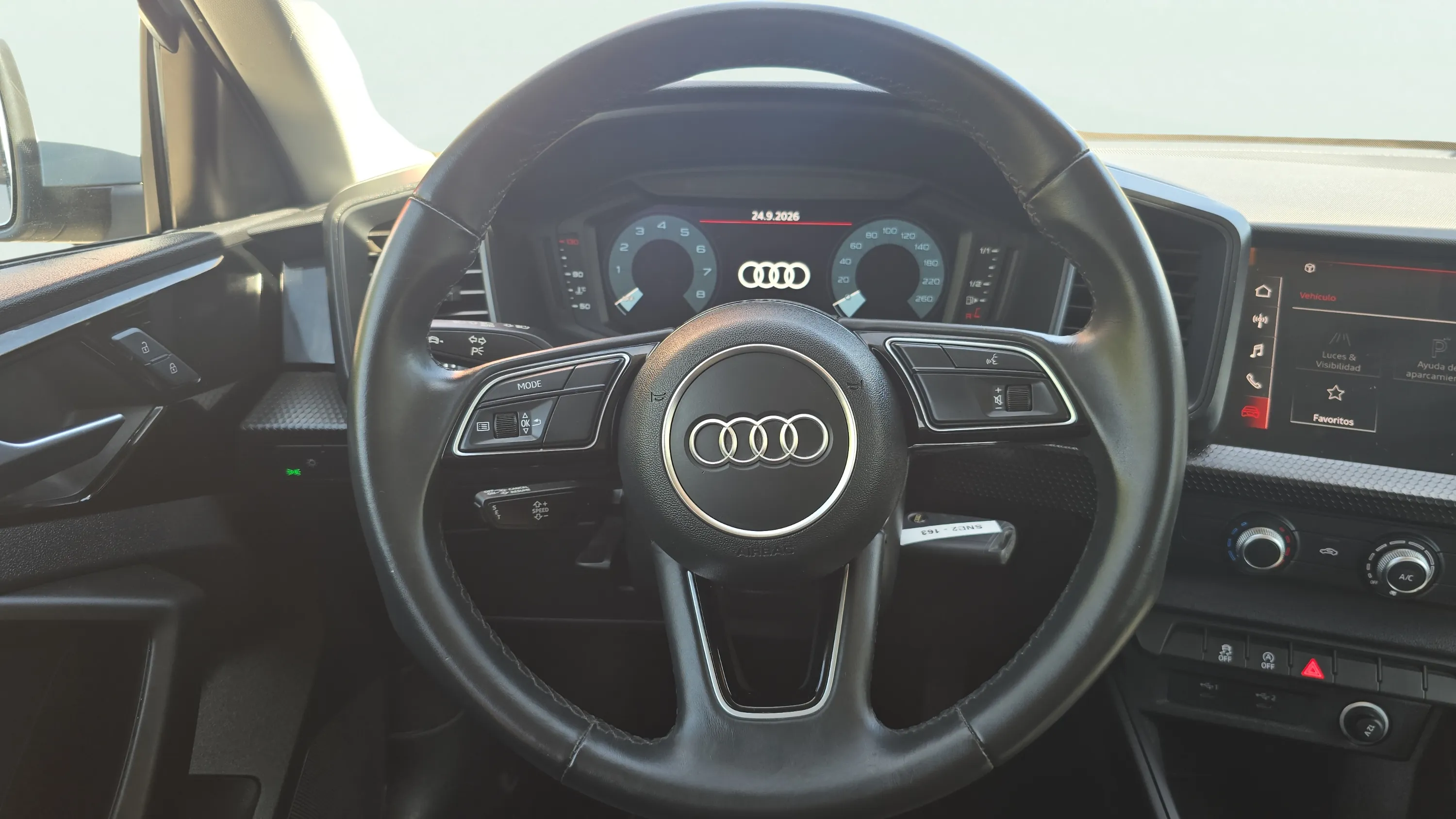 Audi A1 allstreet 25 TFSI - foto 11