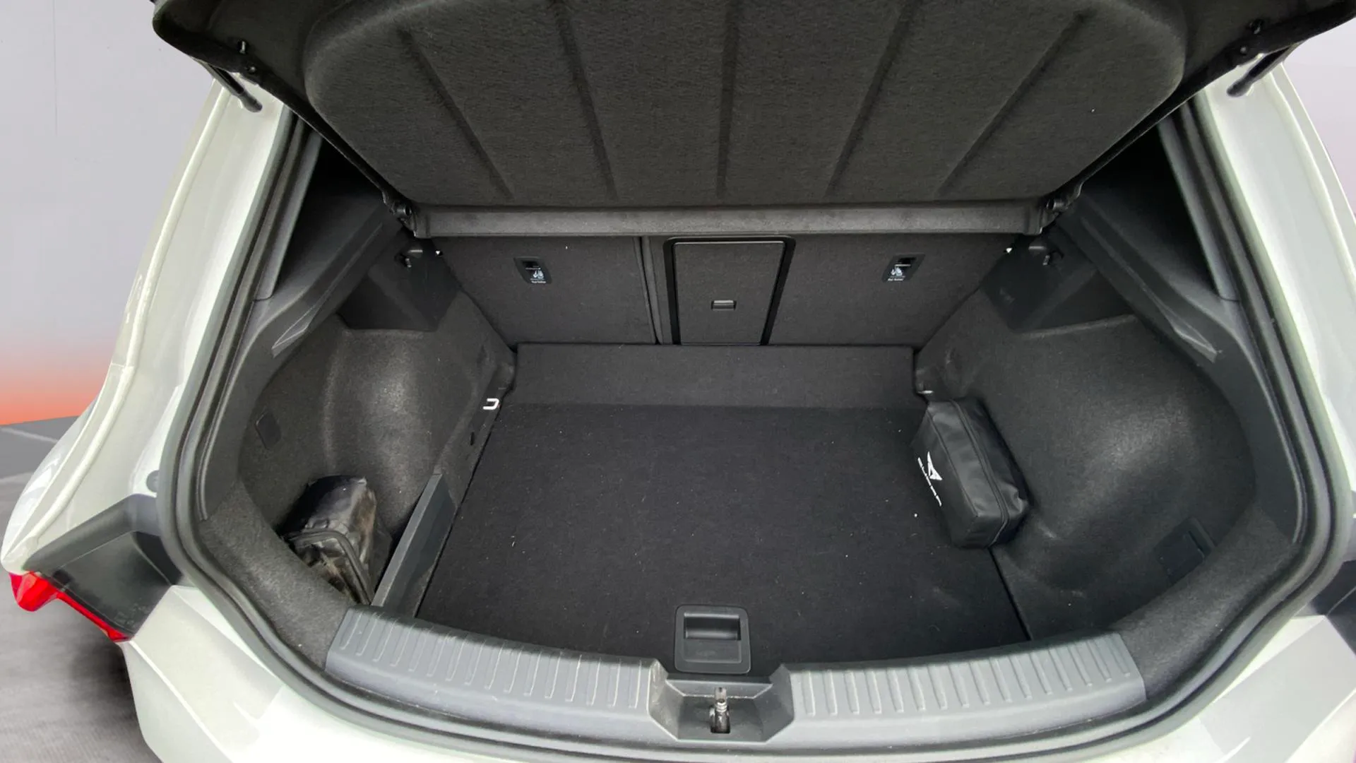 Cupra León VZ 2.0 TSI DSG - foto 9