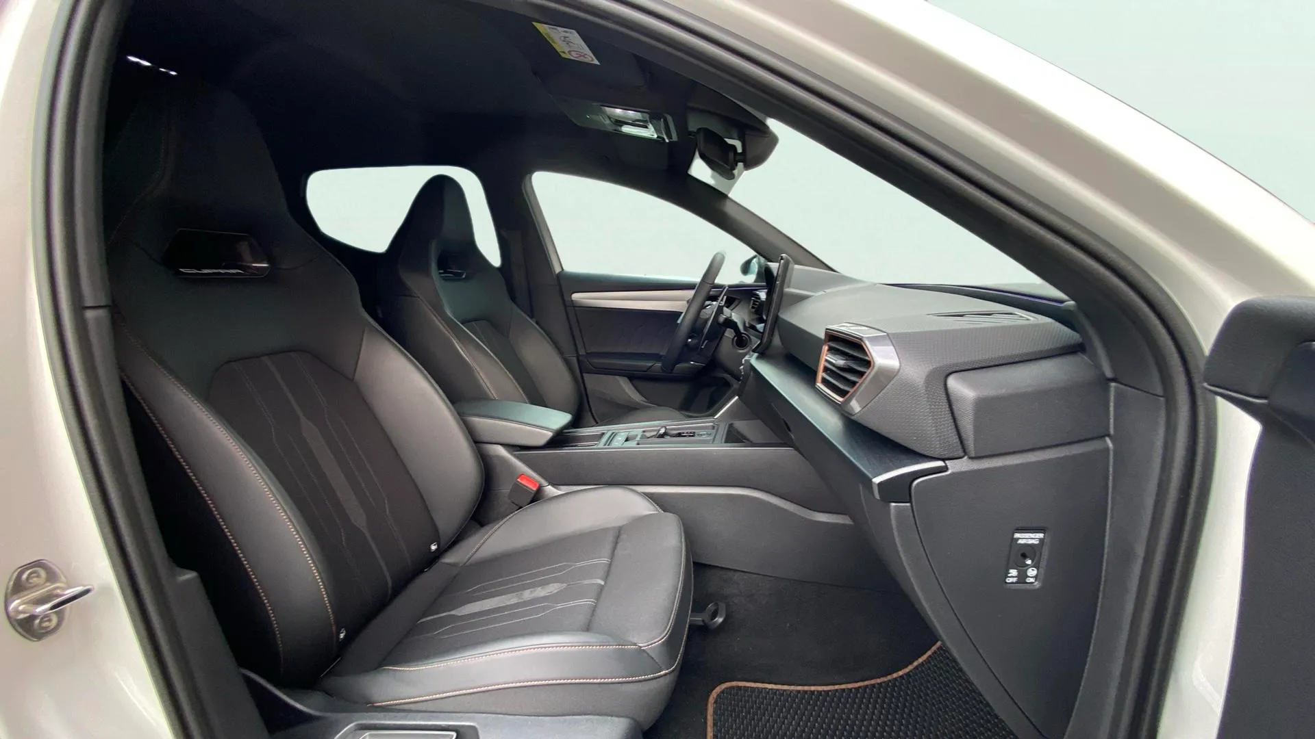 Cupra León VZ 2.0 TSI DSG - foto 29