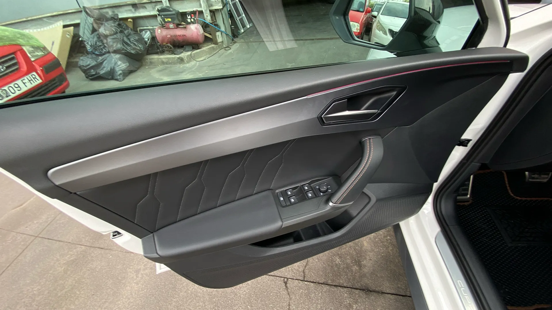 Cupra León VZ 2.0 TSI DSG - foto 27