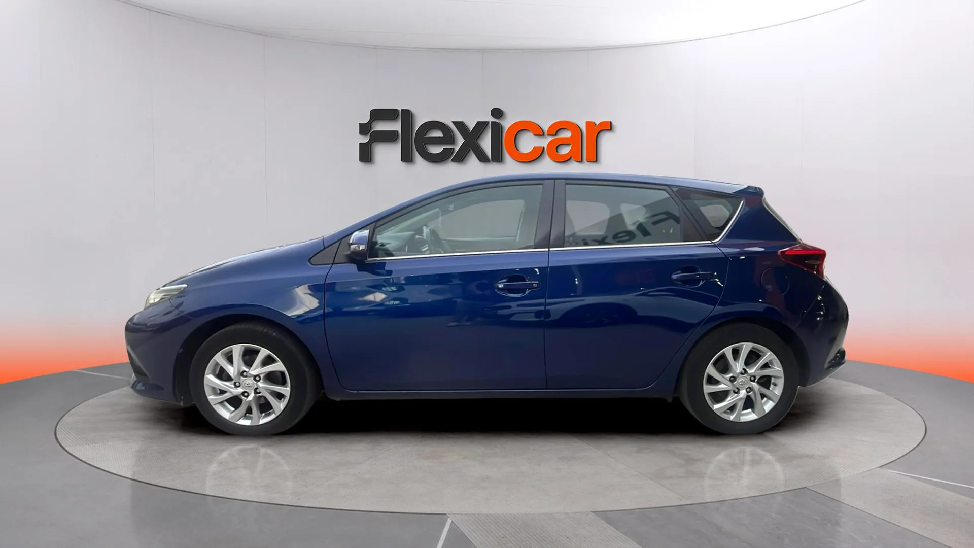 Toyota Auris 1.2 120T Active - foto 4