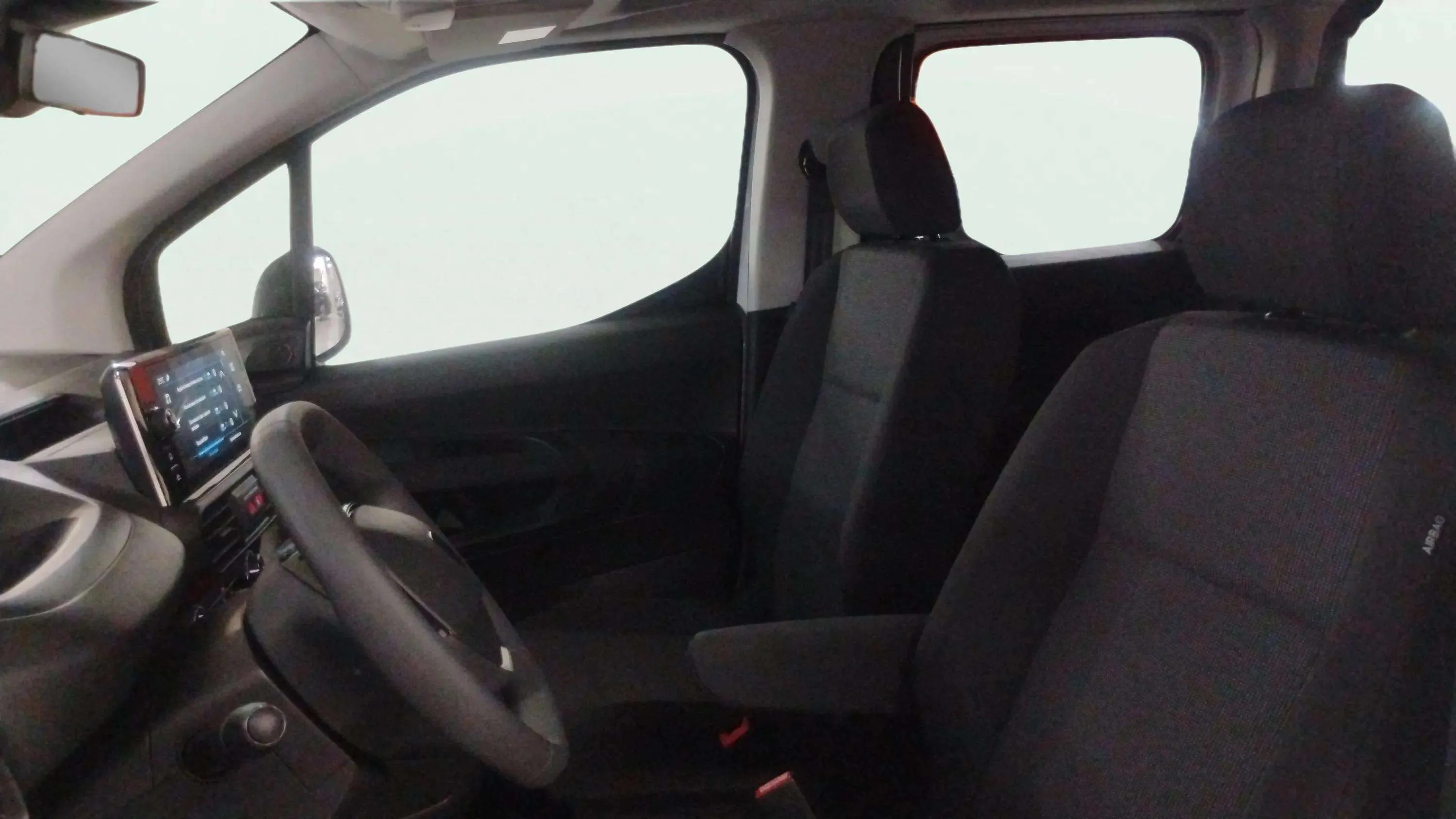 Peugeot Rifter Allure BlueHDi 100 - foto 16