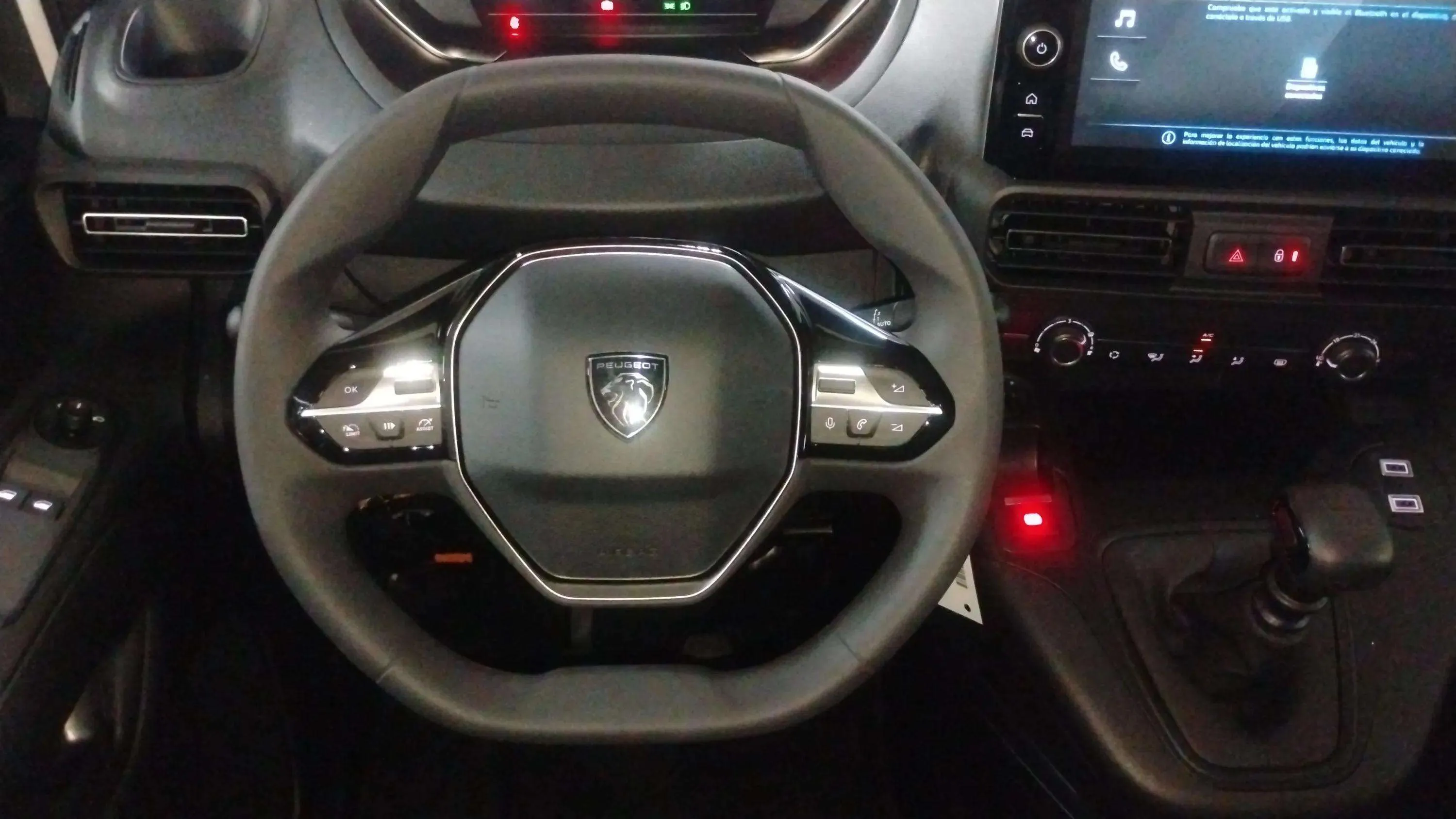 Peugeot Rifter Allure BlueHDi 100 - foto 7