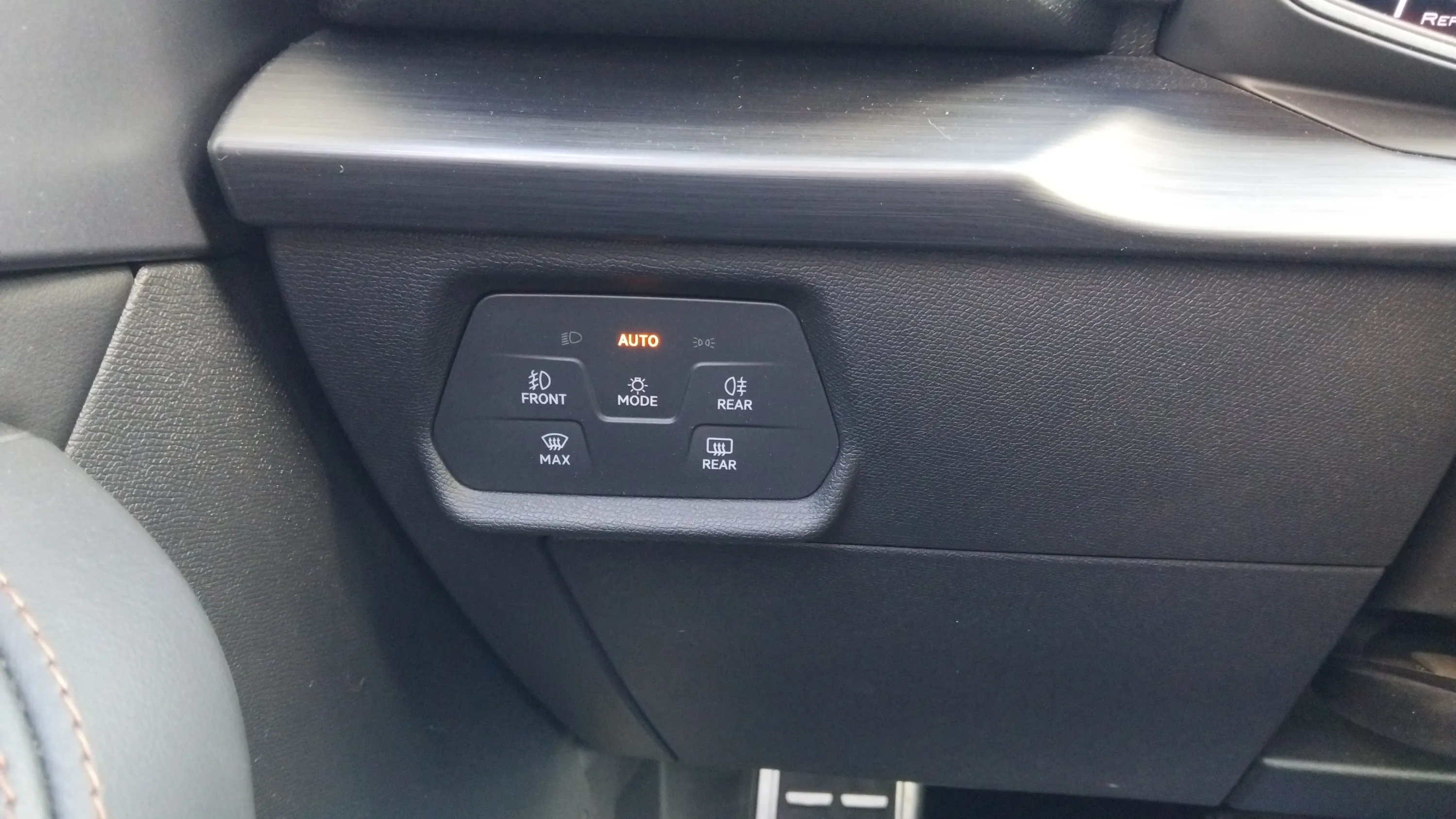 Cupra León SP 1.5 eTSI DSG - foto 24