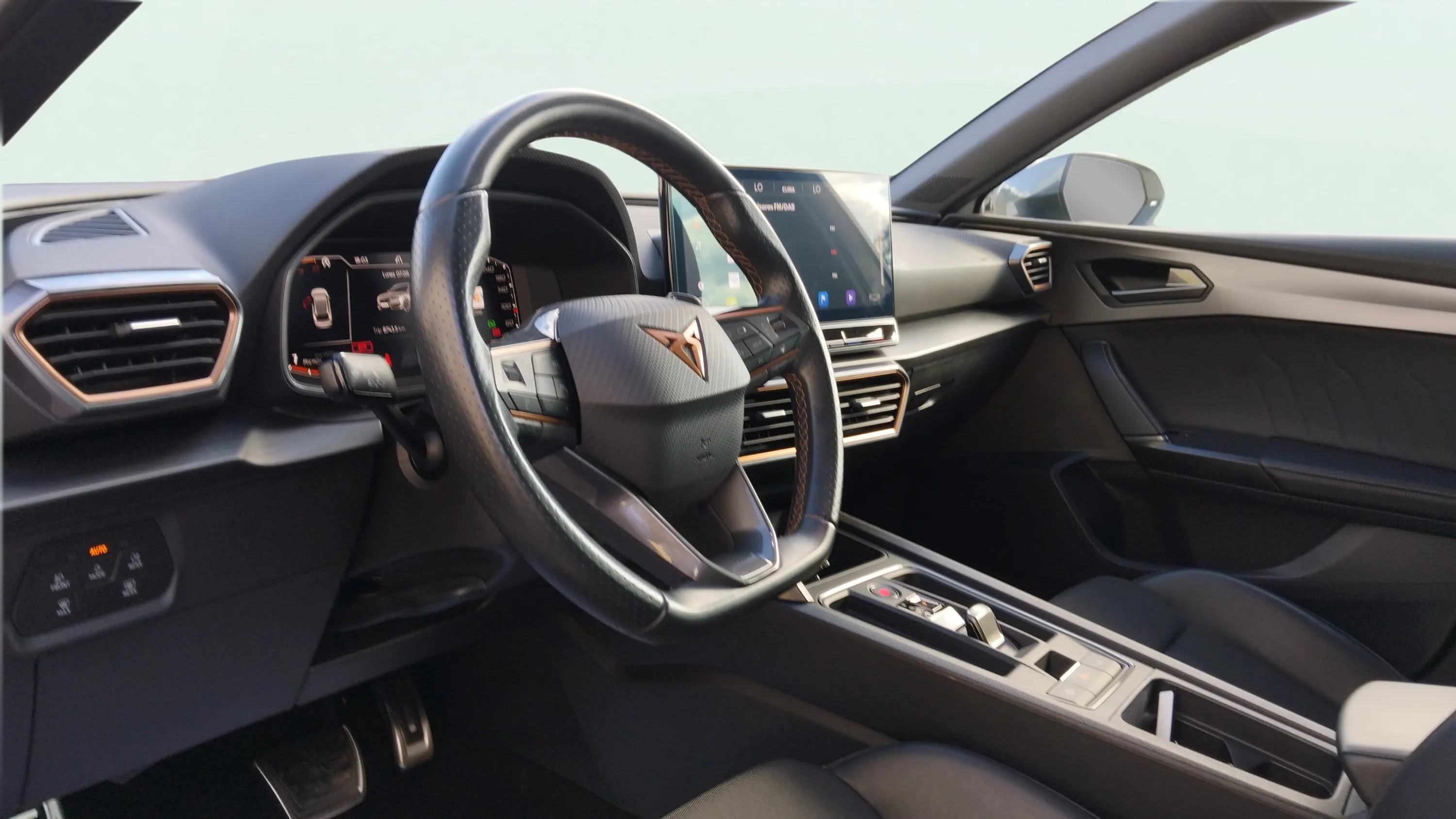 Cupra León SP 1.5 eTSI DSG - foto 18