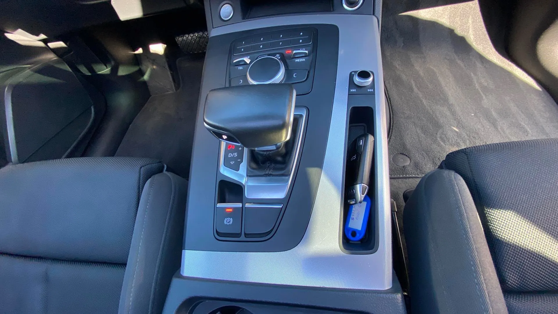 Audi Q5 2.0 TDI quattro S tronic - foto 17