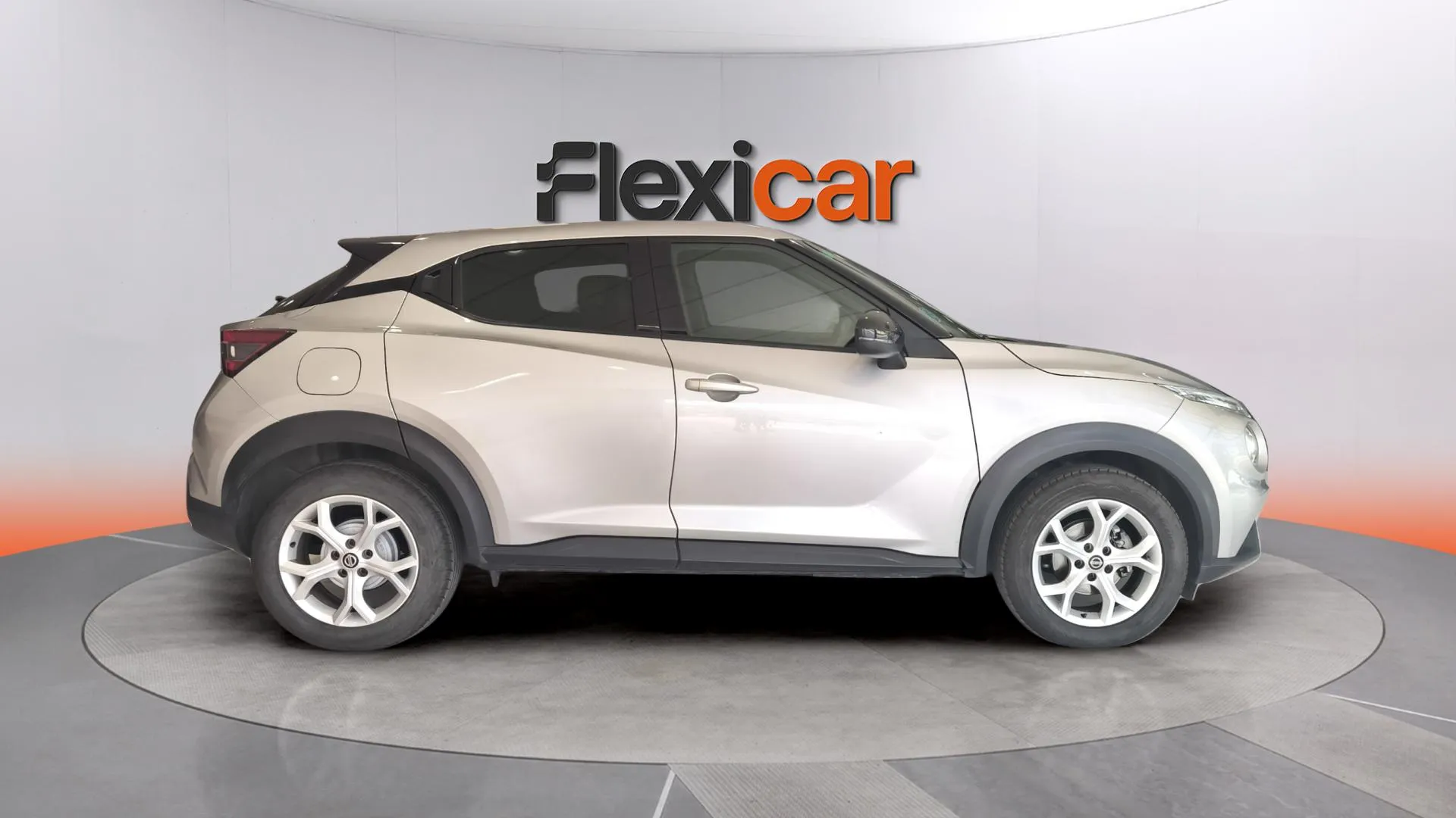 Nissan Juke DIG-T Acenta - foto 2