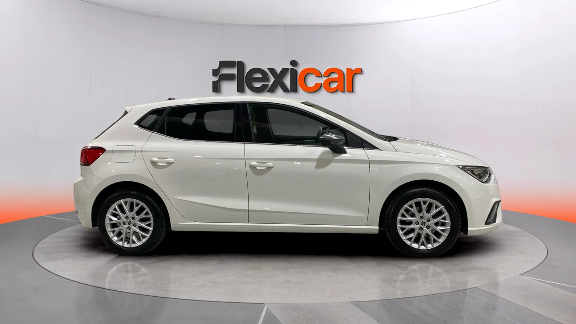 SEAT Ibiza 1.0 TSI Xcellence - foto 8