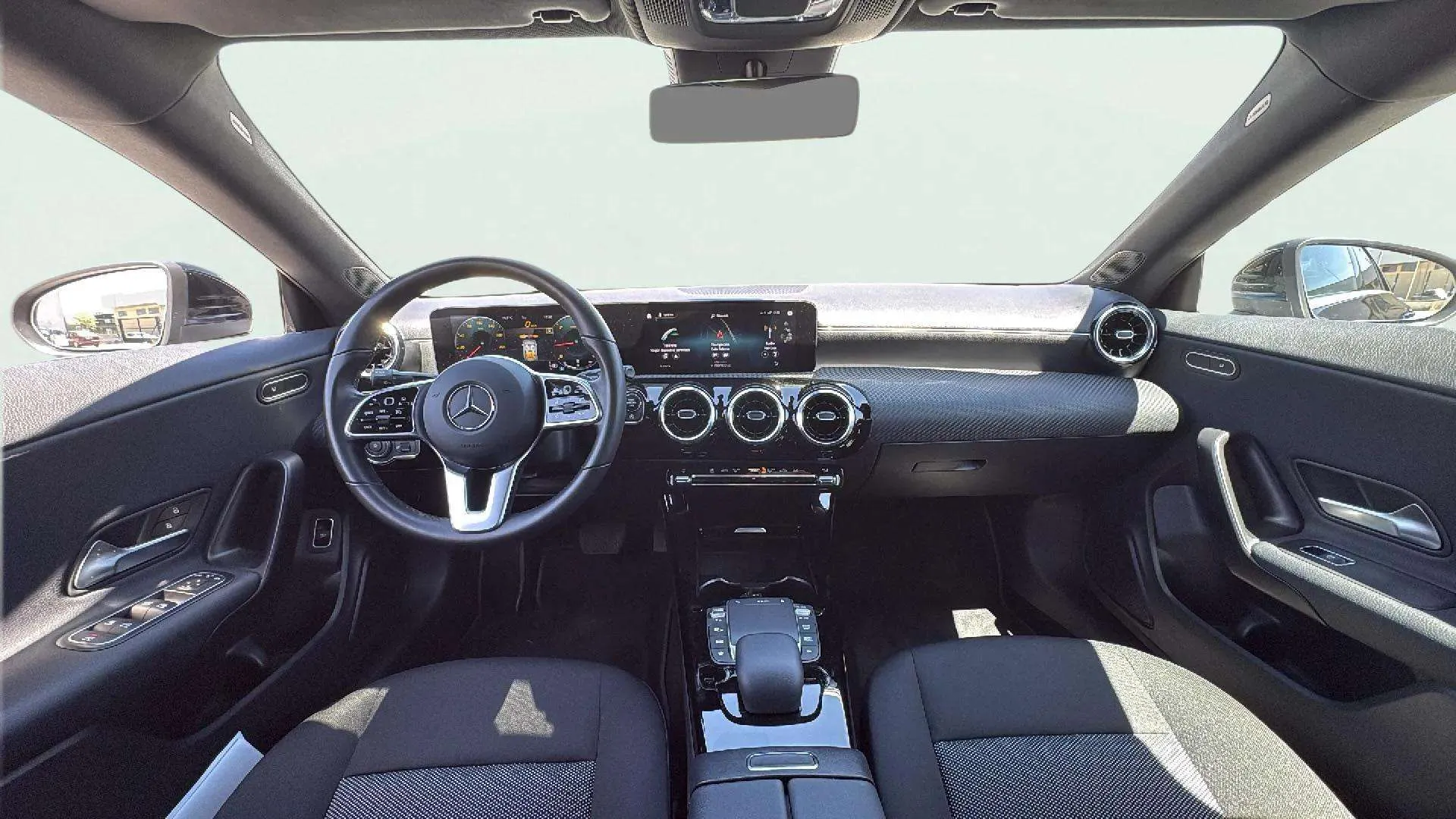 Mercedes-Benz CLA 200 D 4MATIC DCT - foto 7