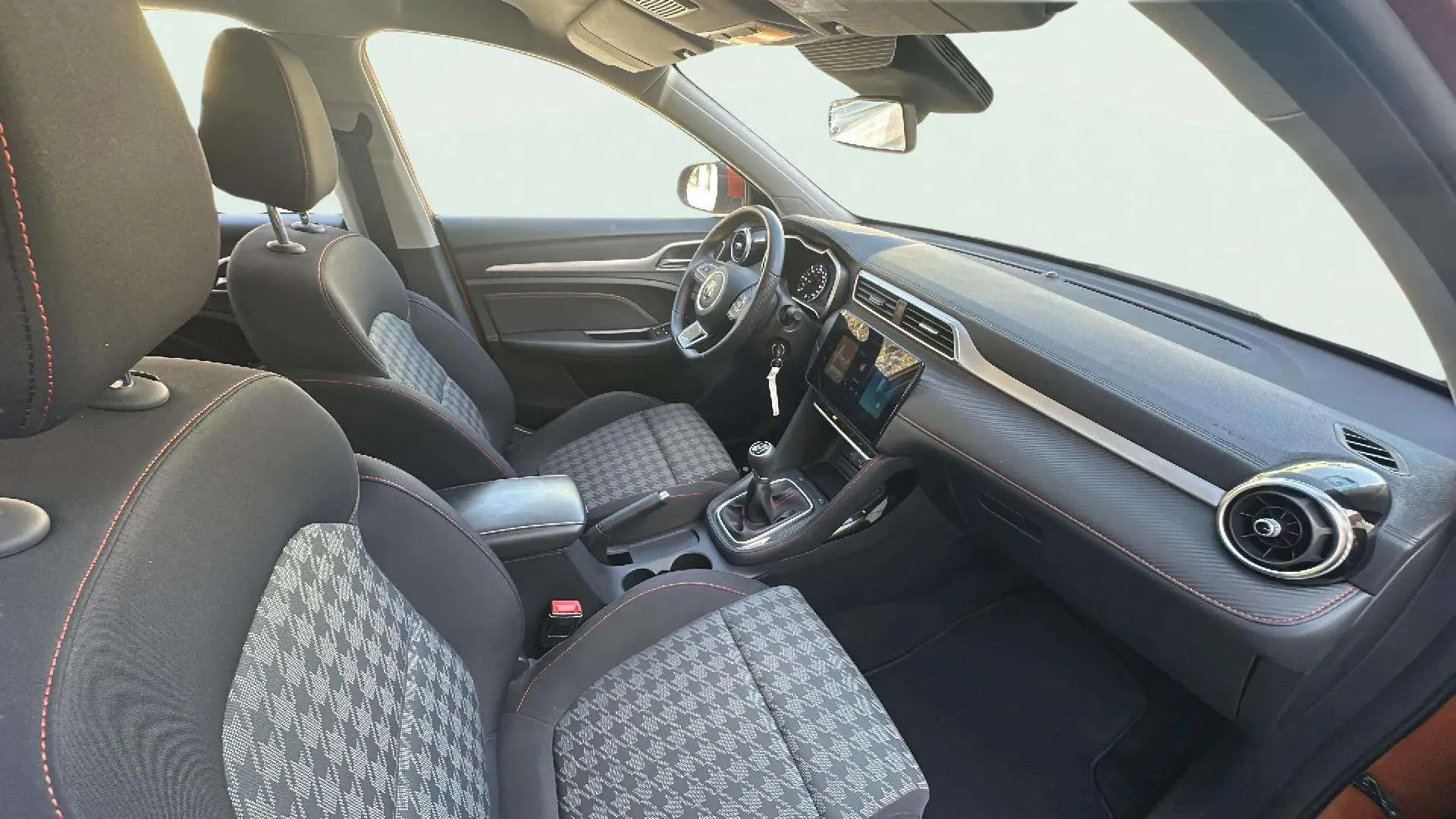 MG ZS 1.5 Comfort - foto 11