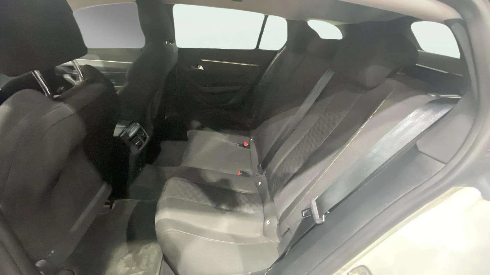 Peugeot 508 Active Pack BlueHDi 130 EAT8 - foto 12