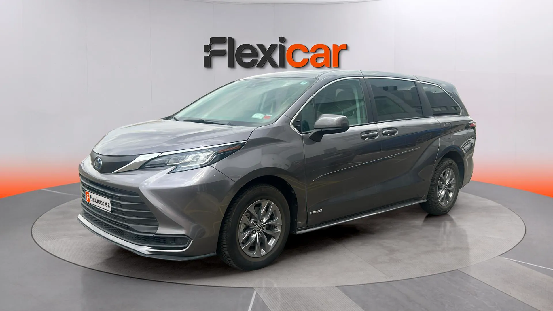 Toyota Sienna 2.5 Hybrid - foto 2
