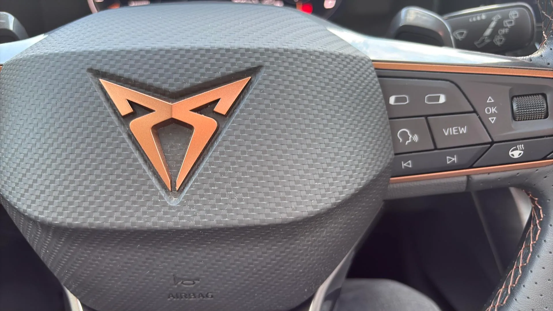 Cupra Formentor 1.5 TSI DSG - foto 12