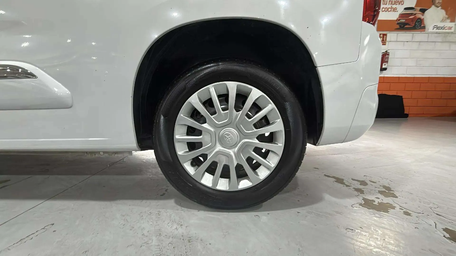 Toyota Proace City Family L1 1.5D 8AT Active - foto 17