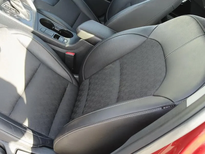 Kia Niro 1.6 GDi HEV Drive - foto 32