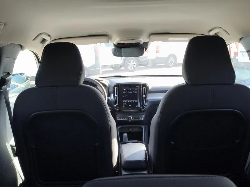 Volvo XC40 1.5 T4 Twin Recharge R-Design - foto 37