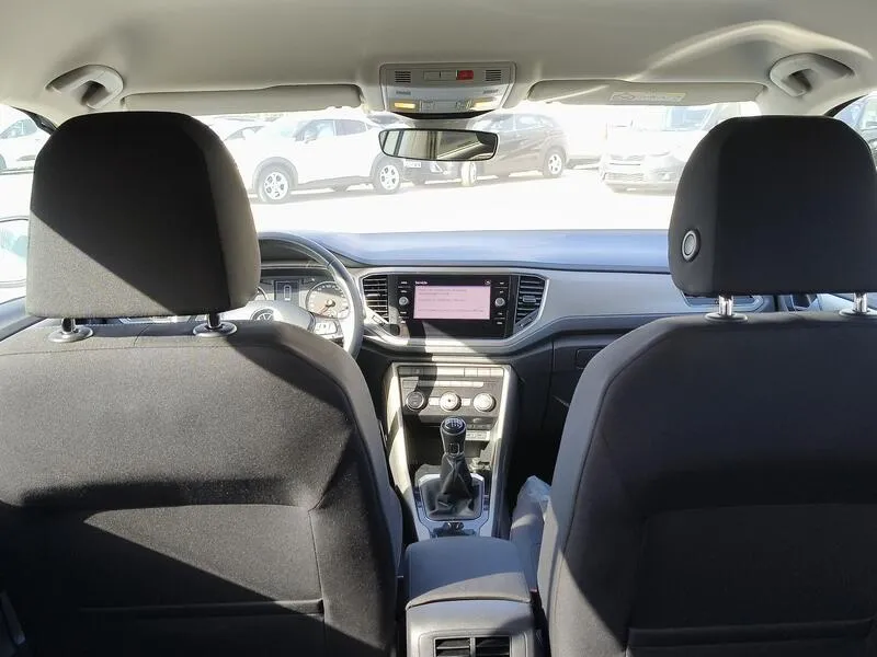 Volkswagen T-Roc Advance 2.0 TDI - foto 38