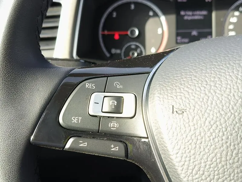 Volkswagen T-Roc Advance 2.0 TDI - foto 26