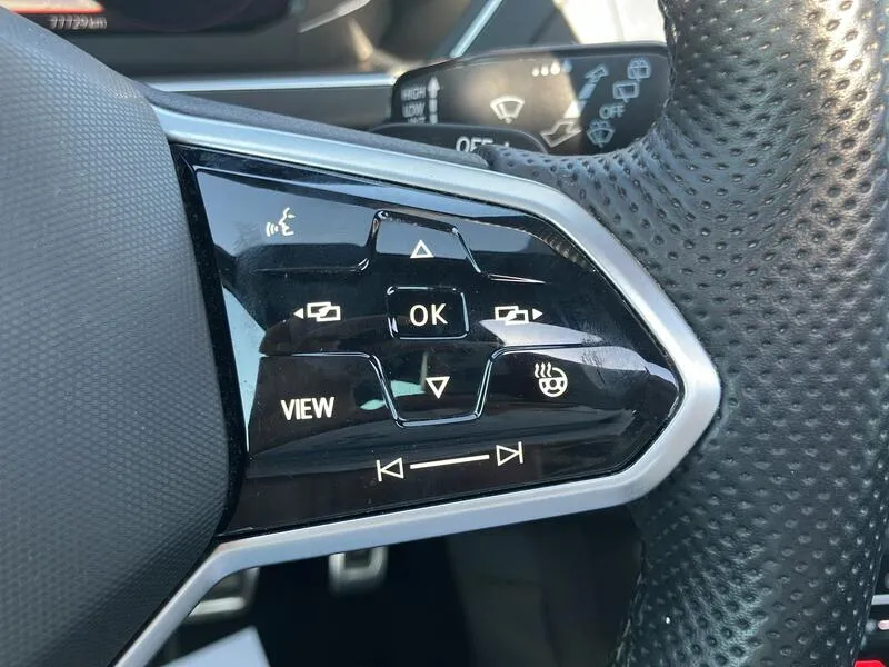 Volkswagen Tiguan R-Line 2.0 TDI - foto 36