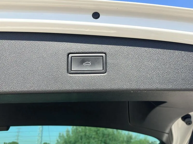 Volkswagen Tiguan R-Line 2.0 TDI - foto 19