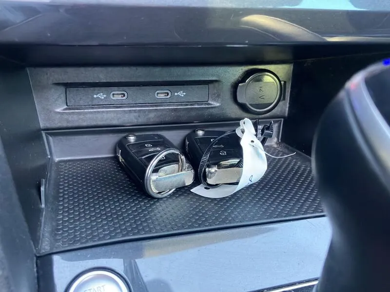 Volkswagen Tiguan R-Line 2.0 TDI - foto 40
