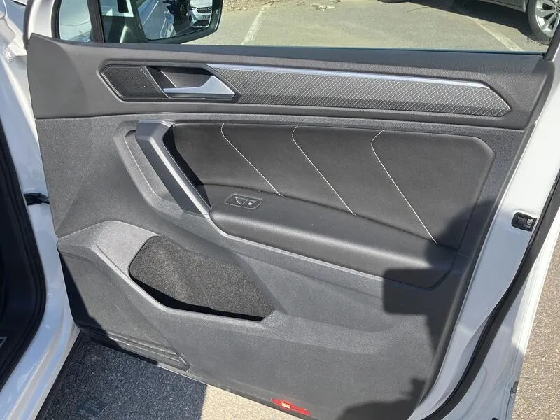 Volkswagen Tiguan R-Line 2.0 TDI - foto 23