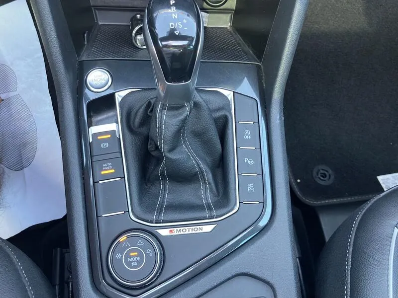 Volkswagen Tiguan R-Line 2.0 TDI - foto 39