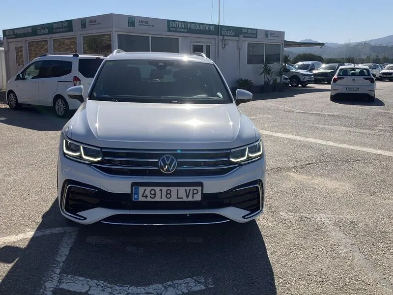 Volkswagen Tiguan R-Line 2.0 TDI - foto 9