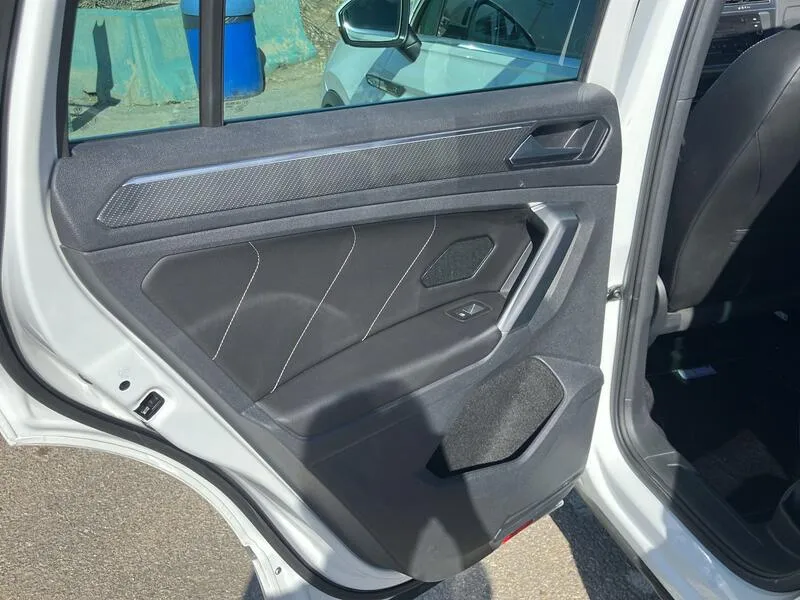Volkswagen Tiguan R-Line 2.0 TDI - foto 15