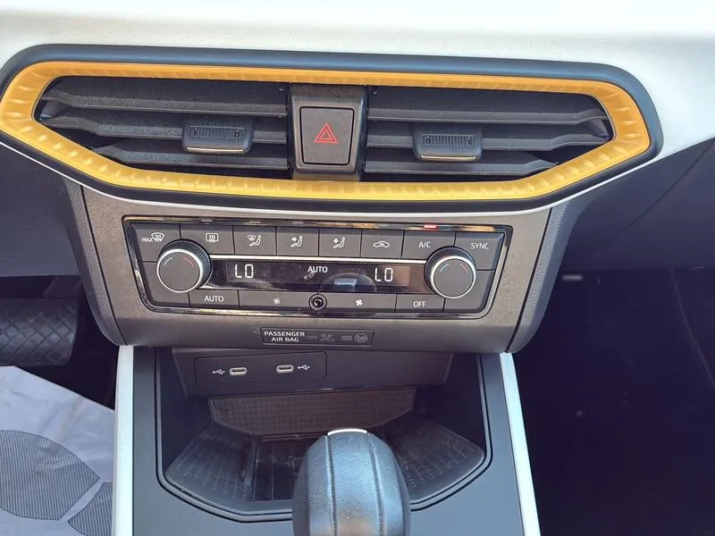 SEAT Arona 1.0 TSI DSG Style XL - foto 19