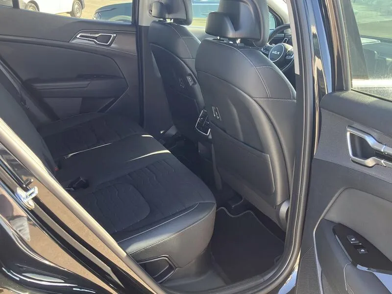 Kia Sportage 1.6 T-GDi HEV Tech - foto 19