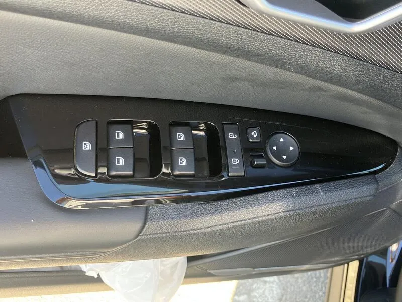 Kia Sportage 1.6 T-GDi HEV Tech - foto 12