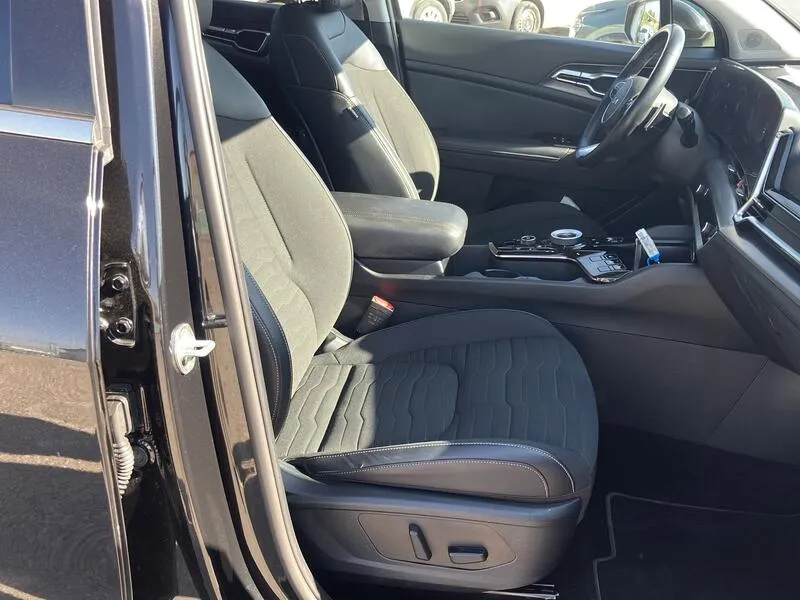Kia Sportage 1.6 T-GDi HEV Tech - foto 24