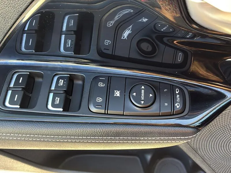 Kia Niro 1.6 GDi HEV Drive - foto 24