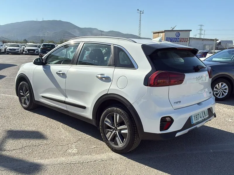 Kia Niro 1.6 GDi HEV Drive - foto 4